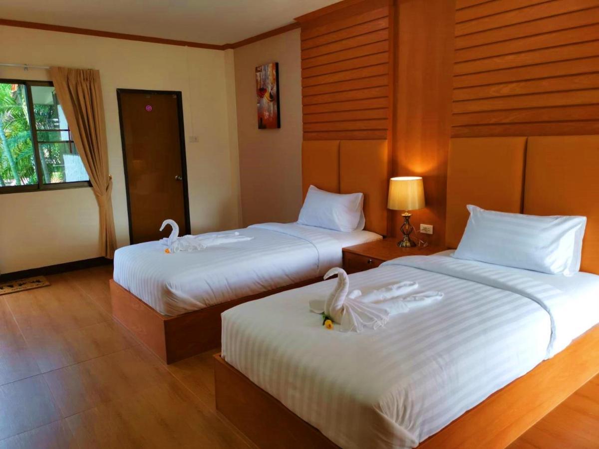 Rs Phong Riverside Resort Khon Kaen Bagian luar foto