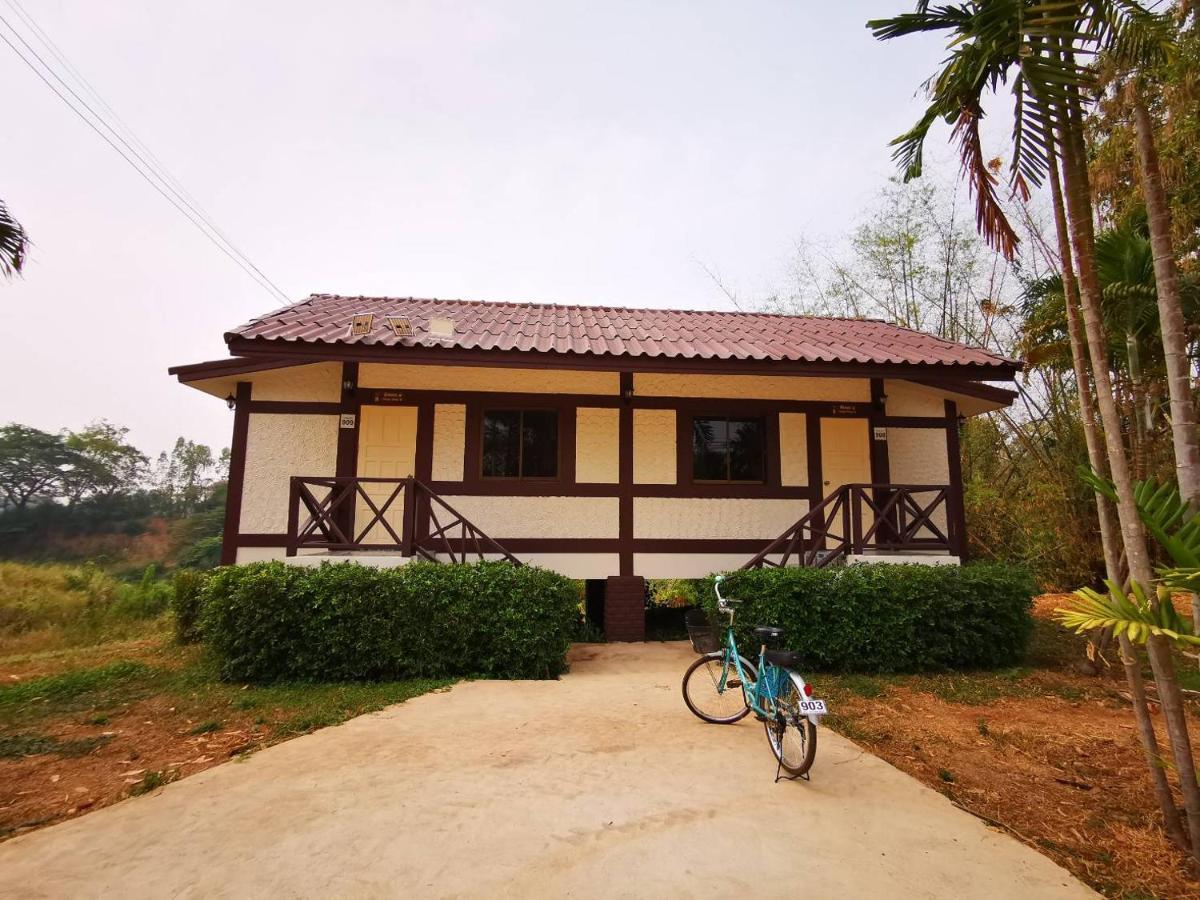 Rs Phong Riverside Resort Khon Kaen Bagian luar foto